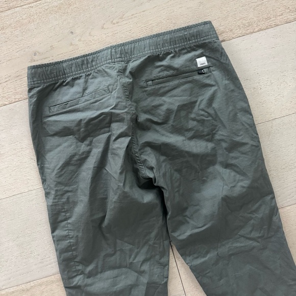 NWOT Vuori Ripstop Pant green - Picture 5 of 7